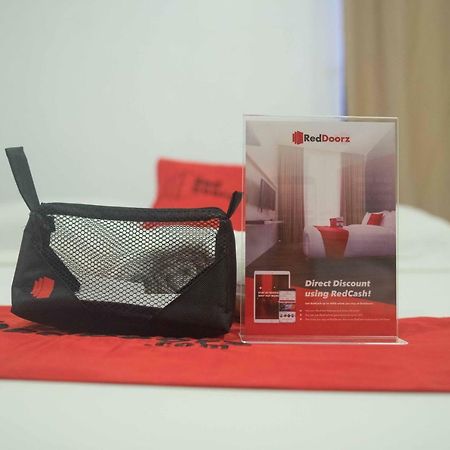 Reddoorz Premium @ Amaia Skies Avenida Манила Екстериор снимка