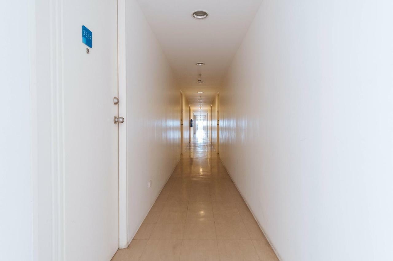 Reddoorz Premium @ Amaia Skies Avenida Манила Екстериор снимка
