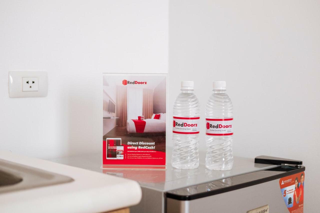 Reddoorz Premium @ Amaia Skies Avenida Манила Екстериор снимка